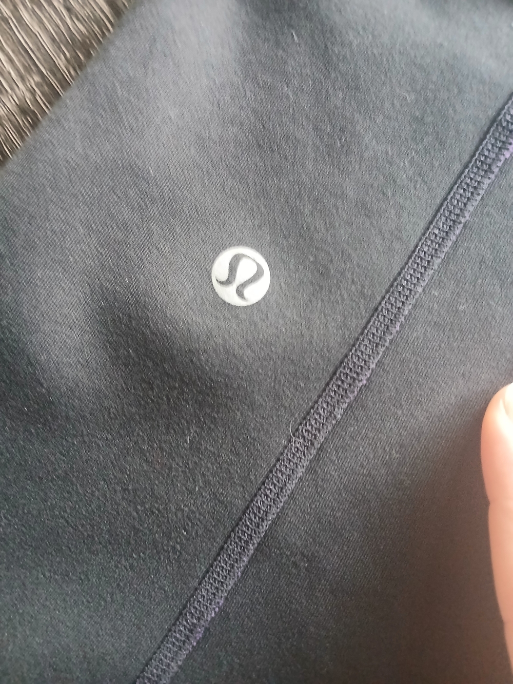 Women’s Flare Lululemon Yoga Pants/reversible - Picture 9 of 9